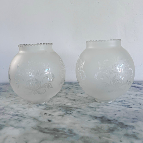 Vintage frosted globe - frosted,