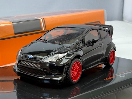 2011 ford fiesta custom - 2011, black