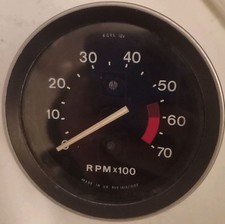 MG AAU 3037 MIDGET 1500, MGB