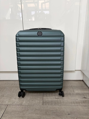 Delsey medium hard suitcase - delsey,