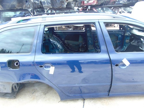 Skoda octavia right offside - right,