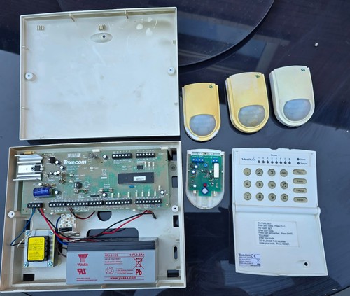 Veritas plus wired alarm - r8,
