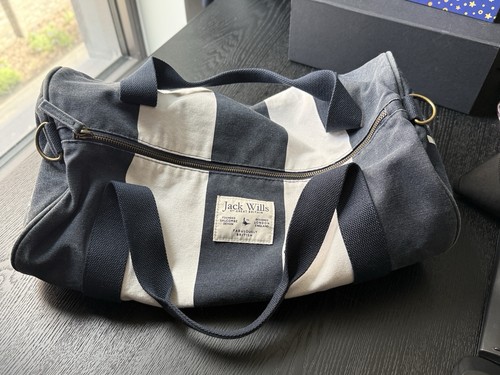 Sturdy jack wills - jack, overnight