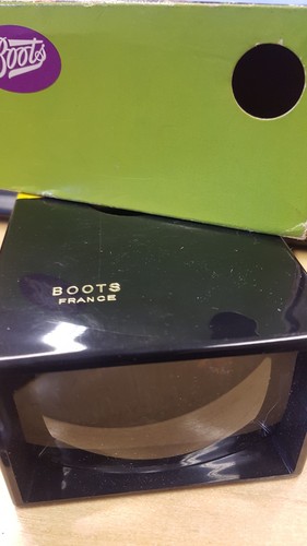 Vintage boots 2000 - 2000, viewer