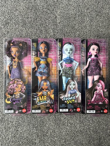 Monster high dolls - monster,