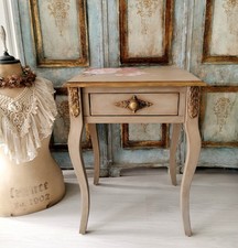 BEAUTIFUL SIDE TABLE FRENCH