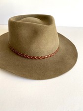 Vintage Akubra felt hat - Made