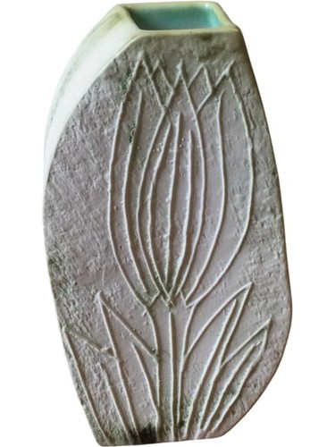 Carn pottery tulip stem - carn,