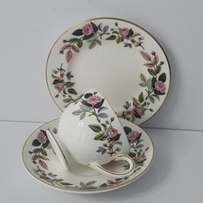 Wedgwood “ Hathaway Rose “