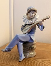 Lladro Clown Stumming His