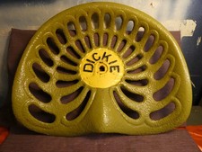 TRACTOR    IMPLEMENT  SEAT