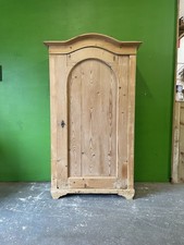 Antique Style Pine Continental