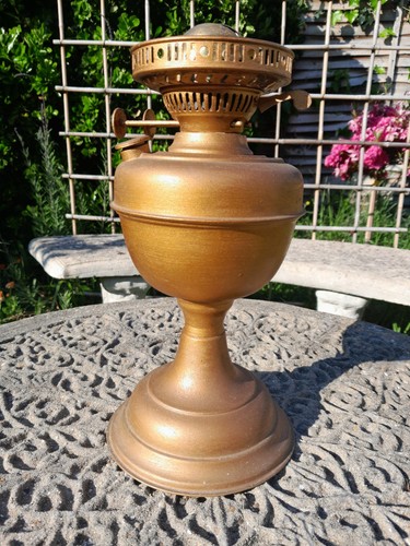 Valor veritas oil - table, lamp