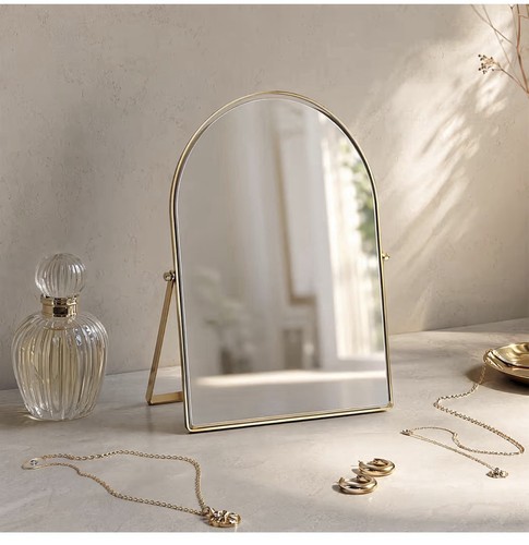 Gold metal makeup mirror - metal,