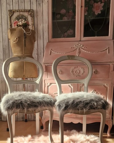 Pair victorian balloon - of,