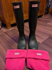 Hunter's Wellington Boots & Hunters Boot Socks Size 5 Worn Once.