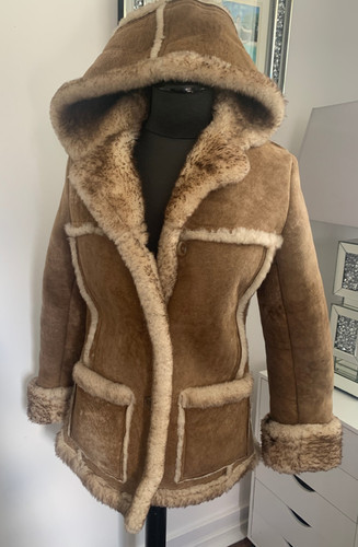 Higgs designer real - , sheepskin