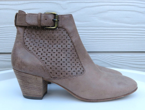 Aquatalia russell and bromley - russell,