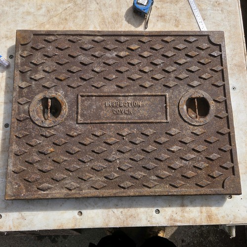 Cast iron manhole - iron, cover