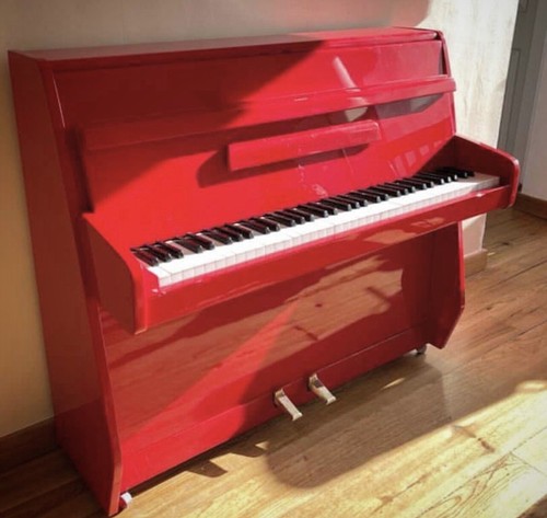 Quality modern upright piano - upright,