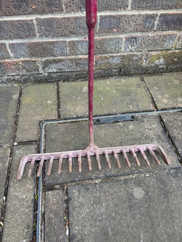 Heavy duty tarmac rake - heavy, with