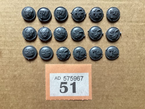 Dwarfen mountain holds shields - dwarfen,