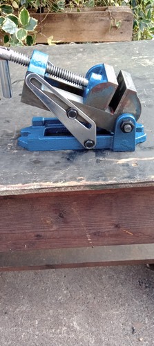 Tilting angle drill press vice - tilting,