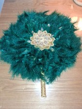 Green / gold Jewl Feather