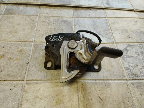 Honda bonnet lock 2 20 - fr-v, be