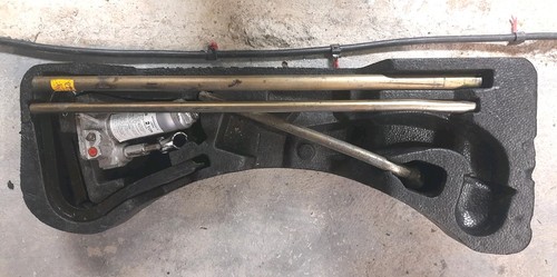 Range rover p38 - wheel, jack
