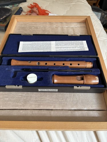 Dolmetsch vintage wooden - vintage,