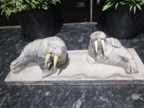 Walrus marble style figurine - walrus,