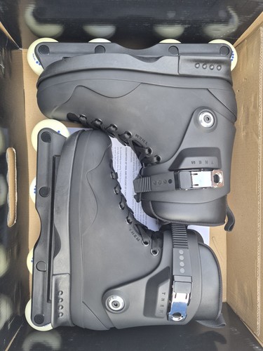 Them 909 skates rollerblades - them,