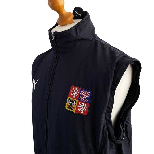 Czech republic 2002 puma - 2002/04,