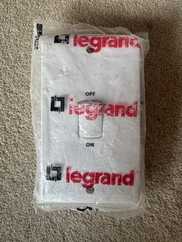 Legrand 45a gang vertical - legrand,