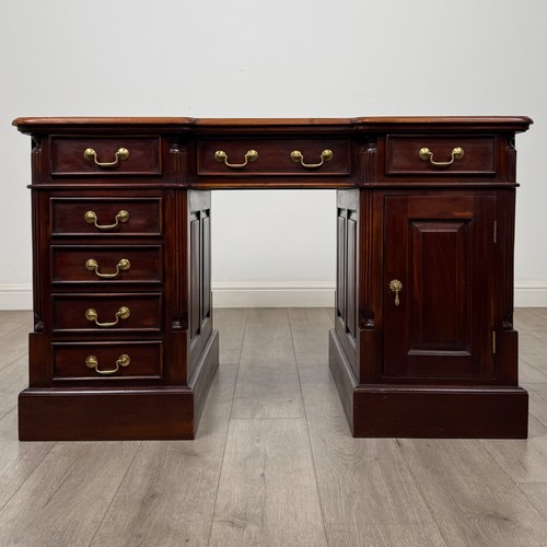 Antique 20th century pedestal - antique,