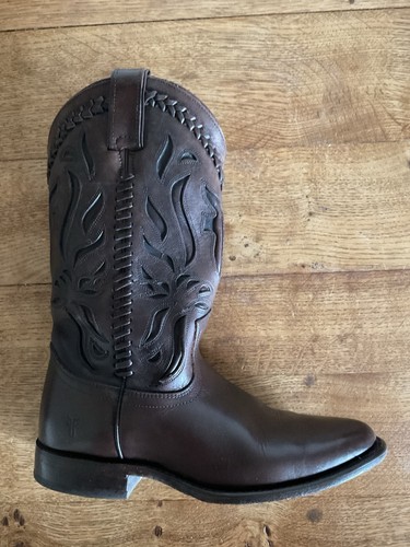 Rare cut out frye dark - cut,