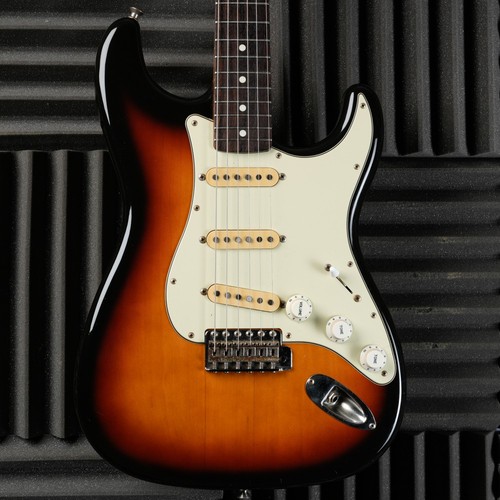Fender stratocaster - fender, st-62