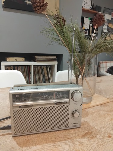 Vintage radio rp880 sanyo - vintage,