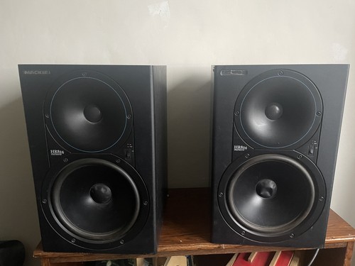 Mackie hr824 mk1 160w studio - ,