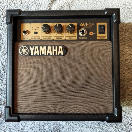 Yamaha guitar amplifier - yamaha, ga-10