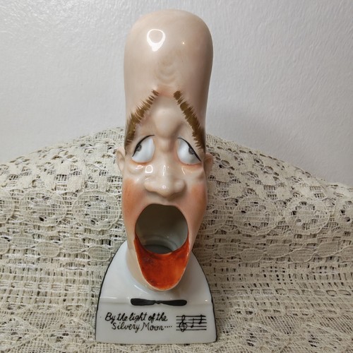 Vintage porcelain smoking head
