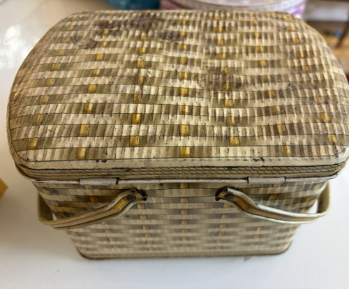 Vintage 1950s metal box - 1950s, co