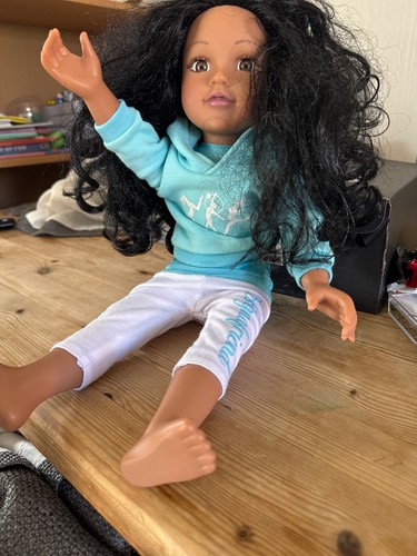 Design friend doll good - friend,