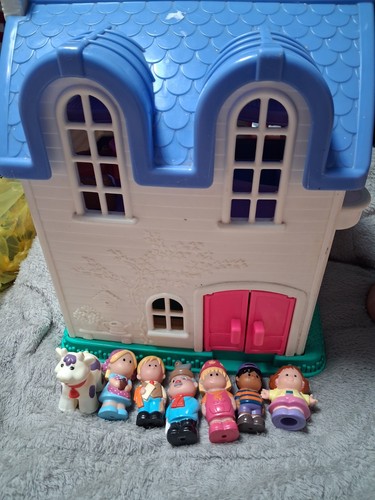 Fisher price 1999 dolls - price,