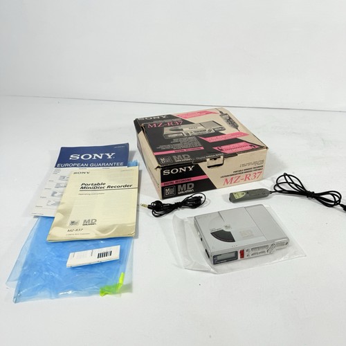 Vintage sony r37 - sony, portable