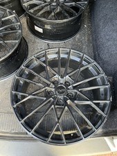 Velare VLR07 Gloss Black