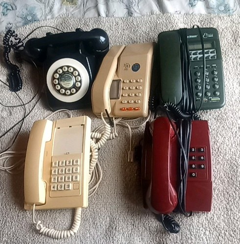 Assorted vintage telephones - 5,