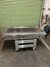 COMMERCIAL 4 BURNER CHARCOAL