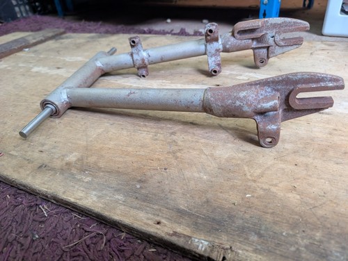Norton featherbed swingarm - norton, &